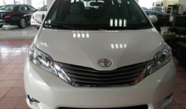 丰田进口车商务汽车(丰田进口商务车型大全)
