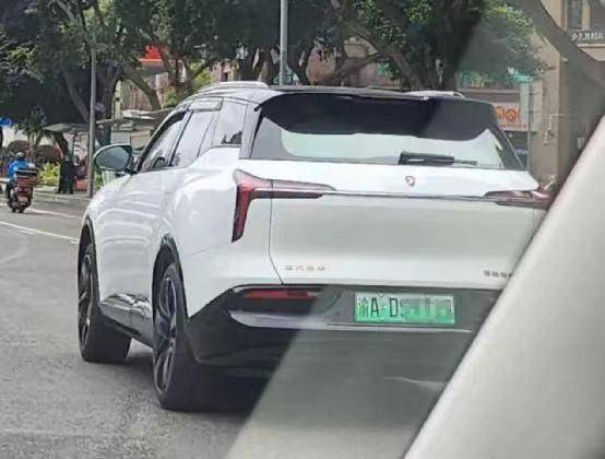 纽顿商务车汽车(纽顿商务车汽车怎么样)